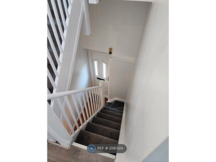 4 Bedroom End Of Terrace House To Rent In Saunders Road, London, SE18