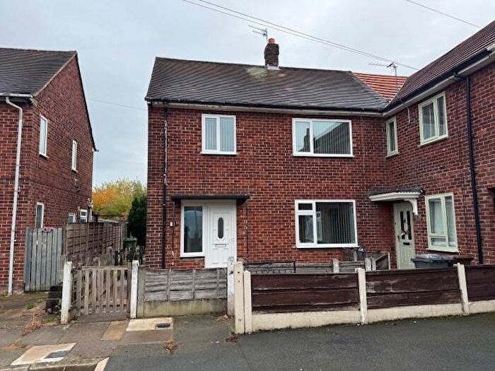 3 Bedroom Semi Detached House To Rent In Gibbon Avenue, Manchester, M22