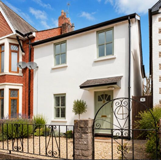 2 Bedroom House For Sale In Romilly Road, Cardiff, CF5