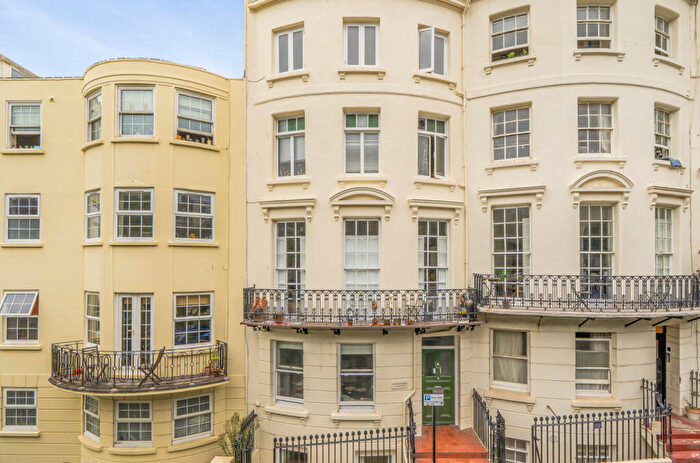 1 Bedroom Apartment For Sale In Norfolk Square, Brighton, BN1