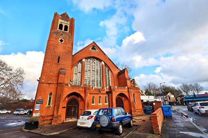 1 Bedroom Flat For Sale In Caroe Court, Bury Street, Edmonton, London, N9