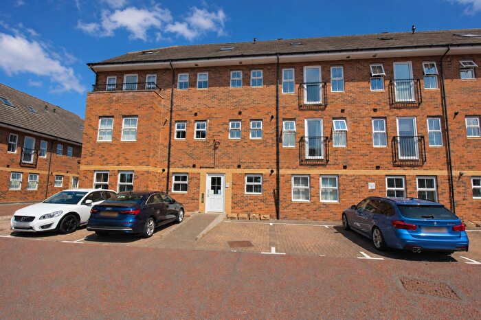 2 Bedroom Apartment For Sale In Sandringham Court, Chester Le Street, DH3
