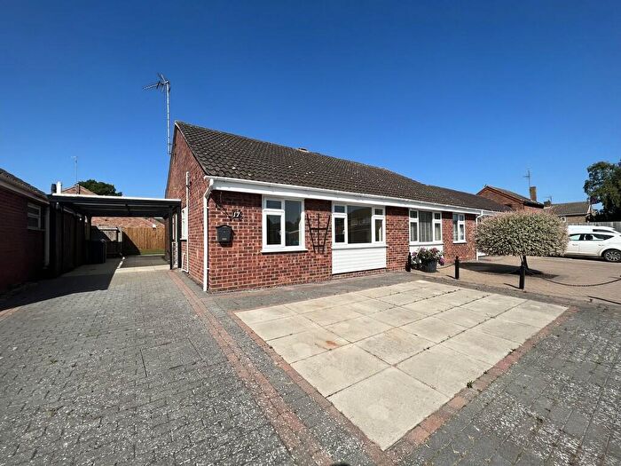 2 Bedroom Semi-Detached Bungalow For Sale In The Elms, Chatteris, Cambs, PE16