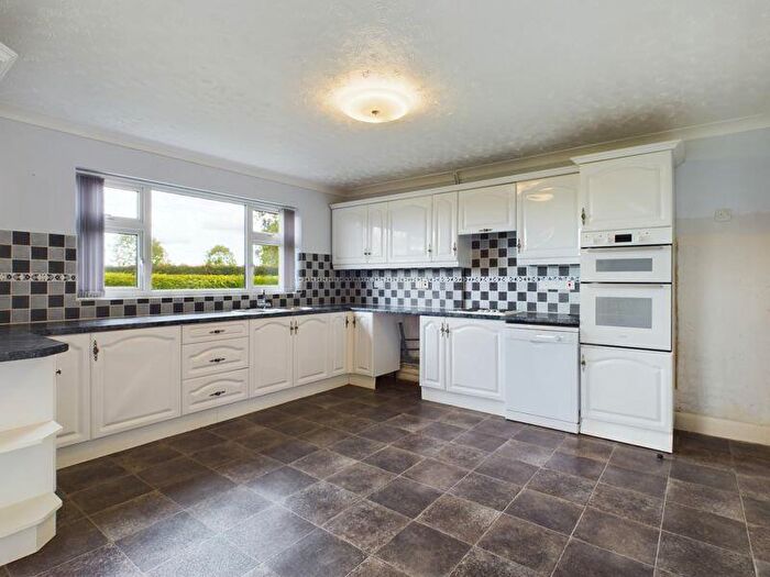 2 Bedroom Bungalow For Sale In Fairdene, Salmonby Road, Tetford, LN9