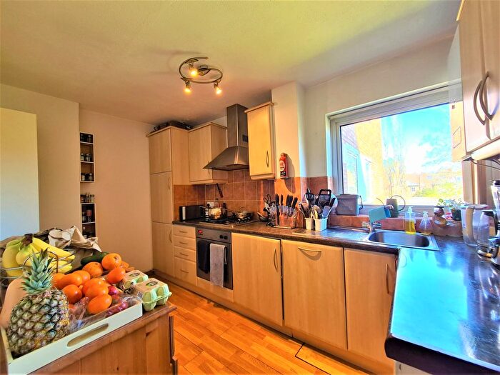 2 Bedroom Flat For Sale In Grange Road, Ealing, London, W5