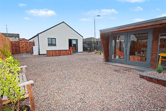 3 Bedroom Detached Bungalow For Sale In George Paul Road, Carnwath, Lanark, ML11