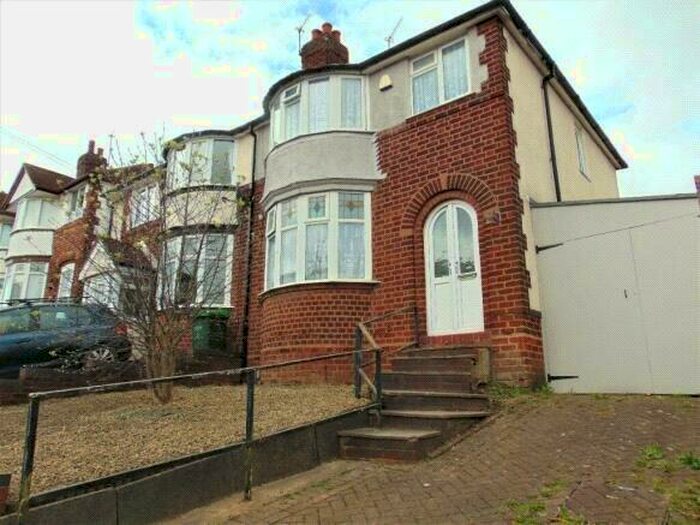 3 Bedroom Semi-Detached House To Rent In Regent Road, Tividale, Oldbury, West Midlands, B69