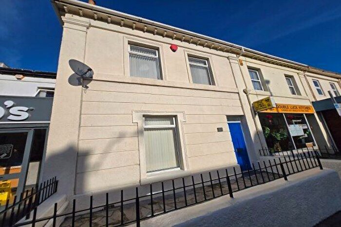 4 Bedroom Property To Rent In Queen Street, Newton Abbot, TQ12