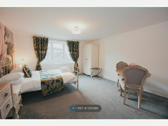 Studio To Rent In Ferry Lane, Cambridge, CB4