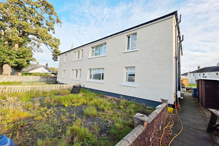 2 Bedroom Flat For Sale In , Luckinsford Road, Inchinnan, PA4
