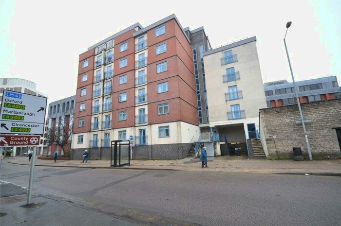 1 Bedroom Apartment To Rent In Wellington Street, Swindon, Wiltshire, SN1