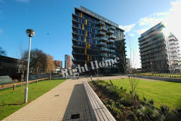 1 Bedroom Flat To Rent In Aylesbury House, Hatton Road, Wembley, Middlesex, HA0