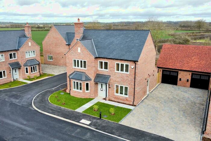 4 Bedroom Detached House For Sale In Brand New - Four Bedroom Family Home, HP23