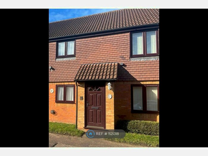 2 Bedroom Flat To Rent In Withybrook, Flitwick, Bedford, MK45