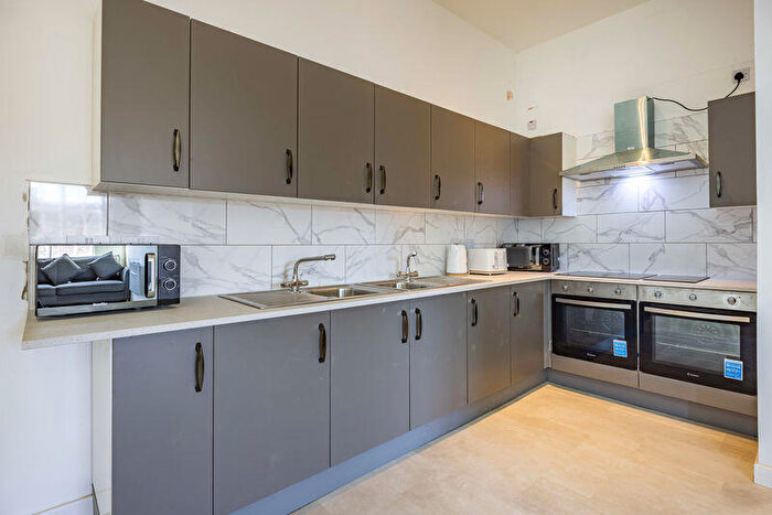 7 Bedroom Flat To Rent In Greyhound Street, Nottingham, NG1