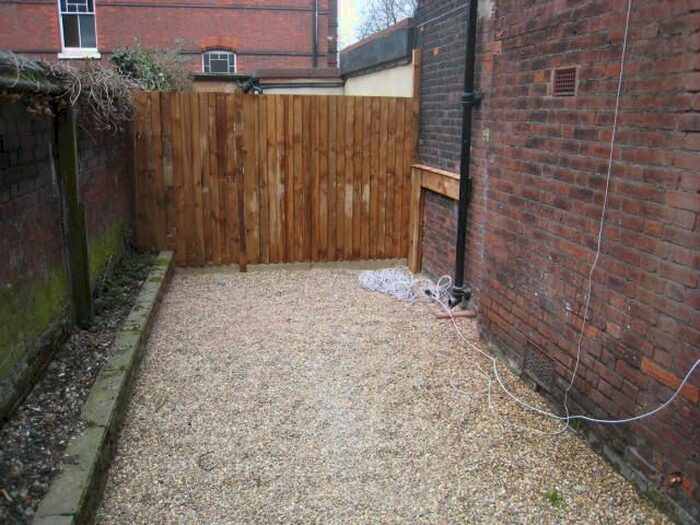 2 Bedroom Flat To Rent In Palmerston Road, London, N22