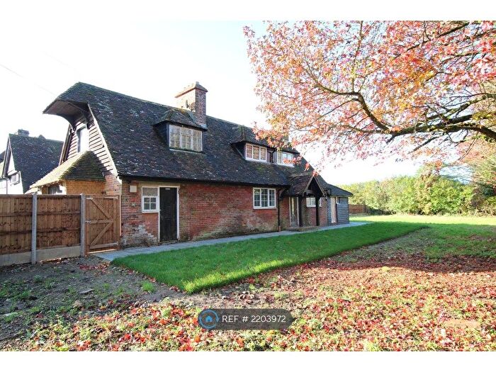 4 Bedroom Detached House To Rent In Stede Hill, Harrietsham, Maidstone, ME17