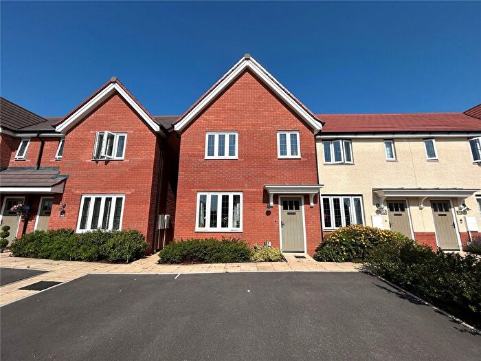 3 Bedroom Semi-Detached House To Rent In Cherry Close, Somerton, TA11