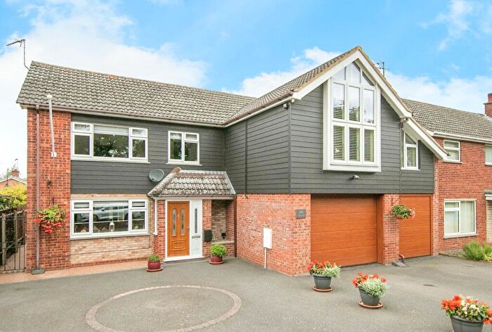 5 Bedroom Detached House For Sale In Henley Road, Ipswich, IP1