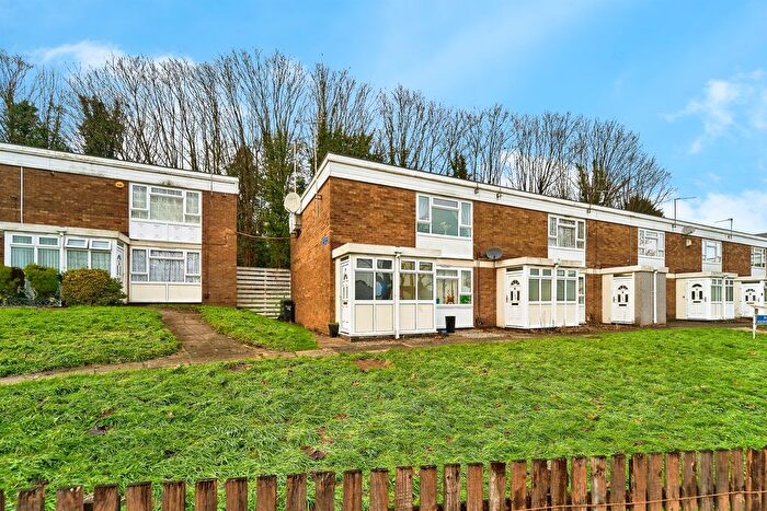 1 Bedroom Maisonette For Sale In Beaconview Road, West Bromwich, B71