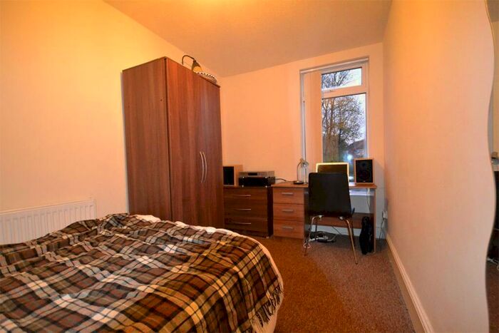 5 Bedroom Terraced House To Rent In Milner Road, Selly Oak, B29