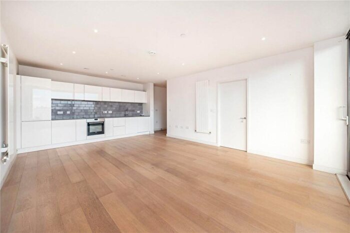 2 Bedroom Flat For Sale In Royal Crest Avenue, Royal Wharf, E16