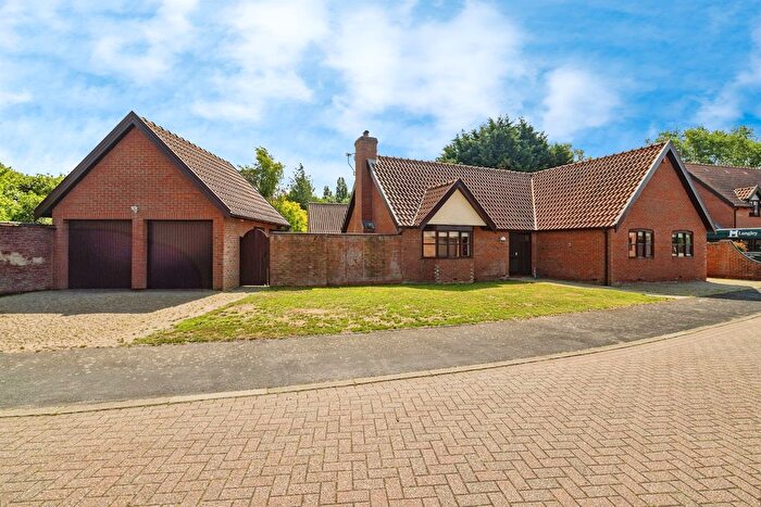 3 Bedroom Detached Bungalow For Sale In St. Benedict's Close, Toft Monks, Beccles, NR34