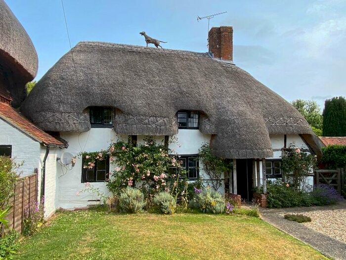 2 Bedroom Cottage To Rent In Lower Froyle, Nr Bentley / Alton/ Farnham, Hampshire, GU34