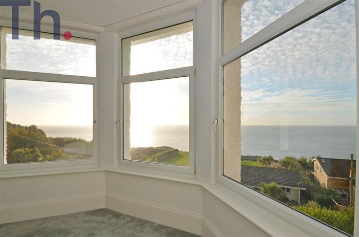 2 Bedroom Flat For Sale In Ventnor, Isle Of Wight, PO38