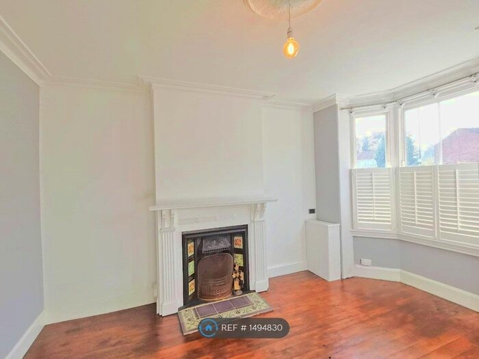 3 Bedroom Terraced House To Rent In Yardley Wood Road, Birmingham, B13