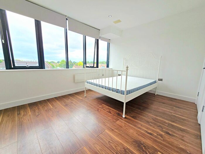 Studio To Rent In Elmgrove Road, Harrow, HA1