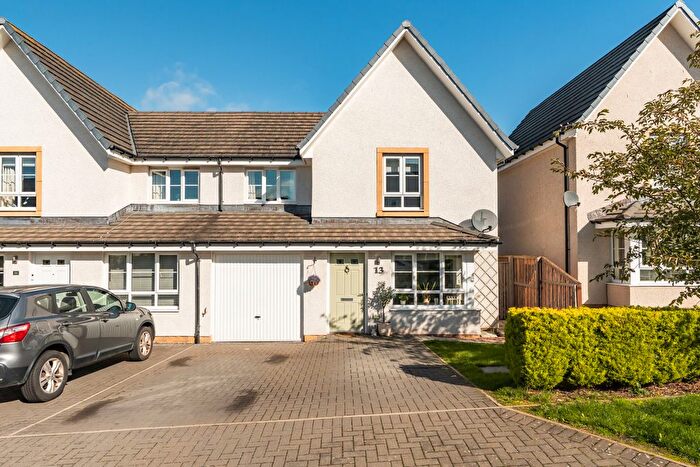 3 Bedroom Villa For Sale In Cowdenfoot Gardens, Dalkeith, EH22