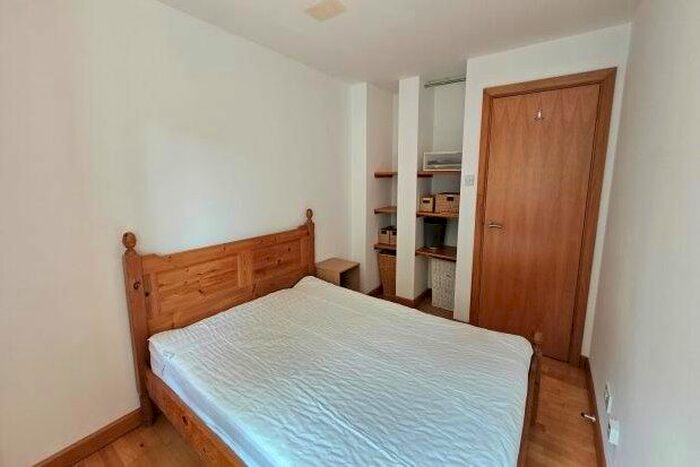 2 Bedroom Flat To Rent In Cumberland Road, Bristol, BS1