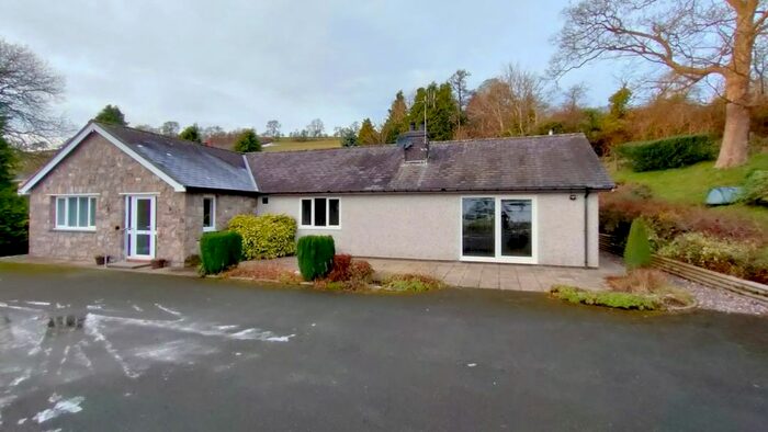 3 Bedroom Bungalow To Rent In Bryneglwys, Corwen, Denbighshire, LL21