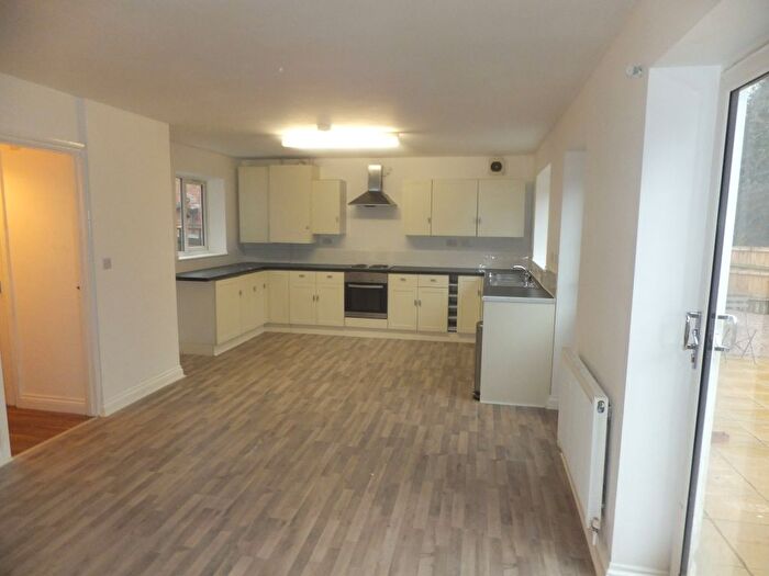 4 Bedroom Property To Rent In Coppice View Road, Sutton Coldfield, B73