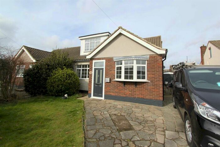 3 Bedroom Property To Rent In Woodlow, Benfleet, SS7