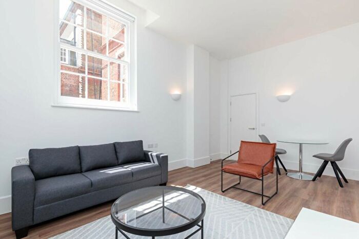 1 Bedroom Apartment To Rent In St Mark's Apartments, City Road, London, EC1V