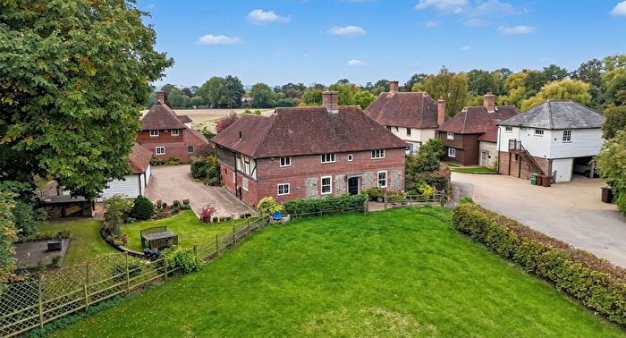 5 Bedroom Detached House For Sale In Upper Street, Hollingbourne, ME17