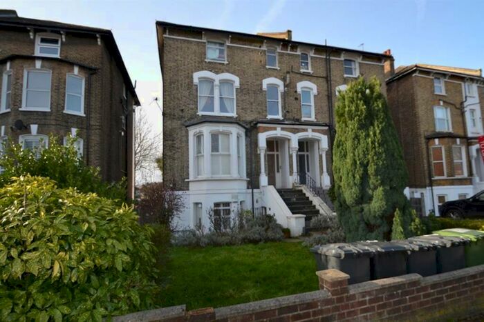 1 Bedroom Flat To Rent In Burnt Ash Hill, Lee, SE12