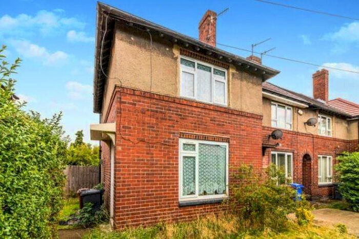 2 Bedroom Semi-Detached House To Rent In Pollard Crescent, Sheffield, S5