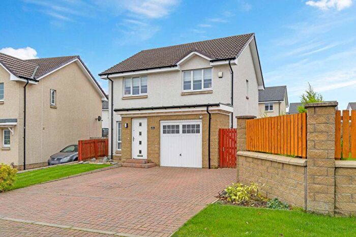 3 Bedroom Detached Villa For Sale In Hawthorn Wynd, Perceton, Irvine, KA11
