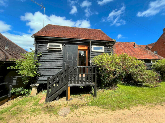 1 Bedroom Detached House To Rent In Staddle Barn, Bishopsland, Dunsden, Oxfordshire, RG4