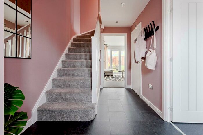 3 Bedroom Semi-Detached House For Sale In Winchburgh, Broxburn, EH52