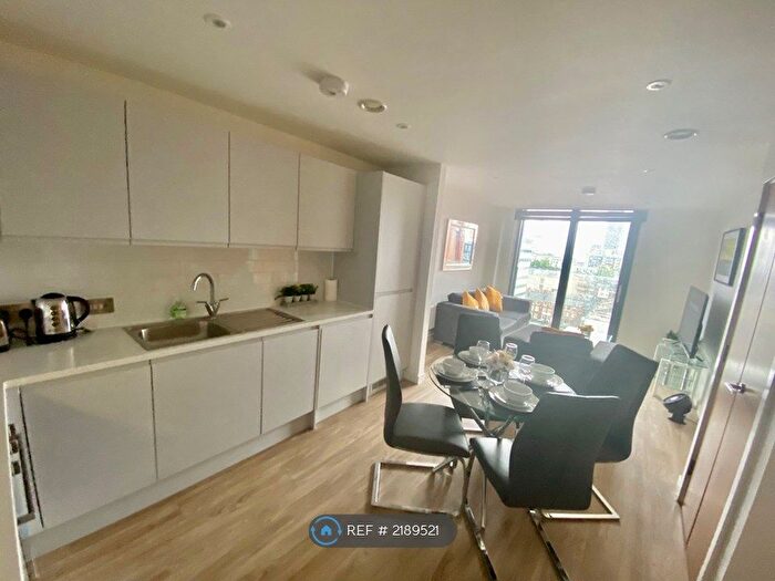 1 Bedroom Flat To Rent In Oxid House, Manchester, M1