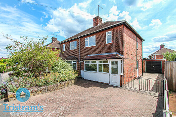 3 Bedroom Semi-Detached House To Rent In Welwyn Road, Nottingham, NG8