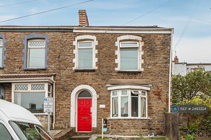 5 Bedroom End Of Terrace House To Rent In Stanley Terrace, Swansea, SA1