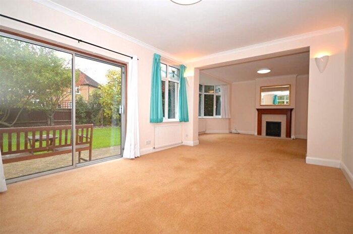 5 Bedroom House To Rent In Jennings Road, St Albans, AL1