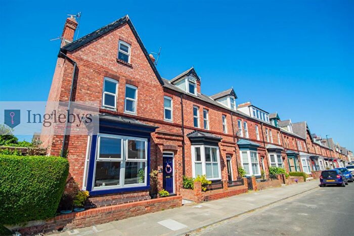 5 Bedroom End Of Terrace House For Sale In Leven Street, Saltburn-By-The-Sea, TS12