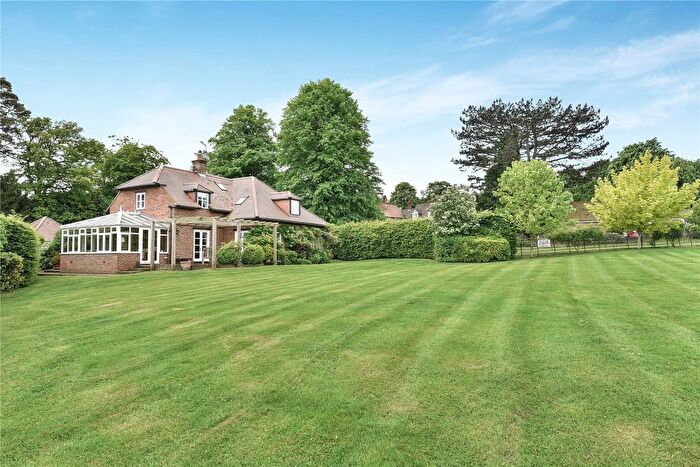 3 Bedroom Detached House To Rent In Ely Grange Estate, Frant, Tunbridge Wells, Kent, TN3