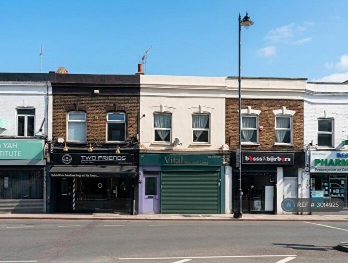 1 Bedroom Flat To Rent In Wick Road, London, E9